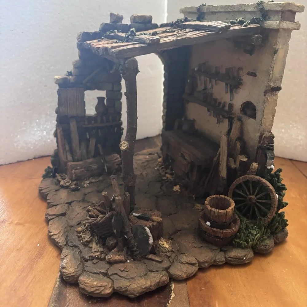 Fontanini carpenter shed